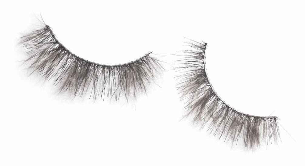 Showgirl Lashes - Valerie Beverly Hills